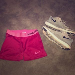 Hot pink Nike Pros Spandex